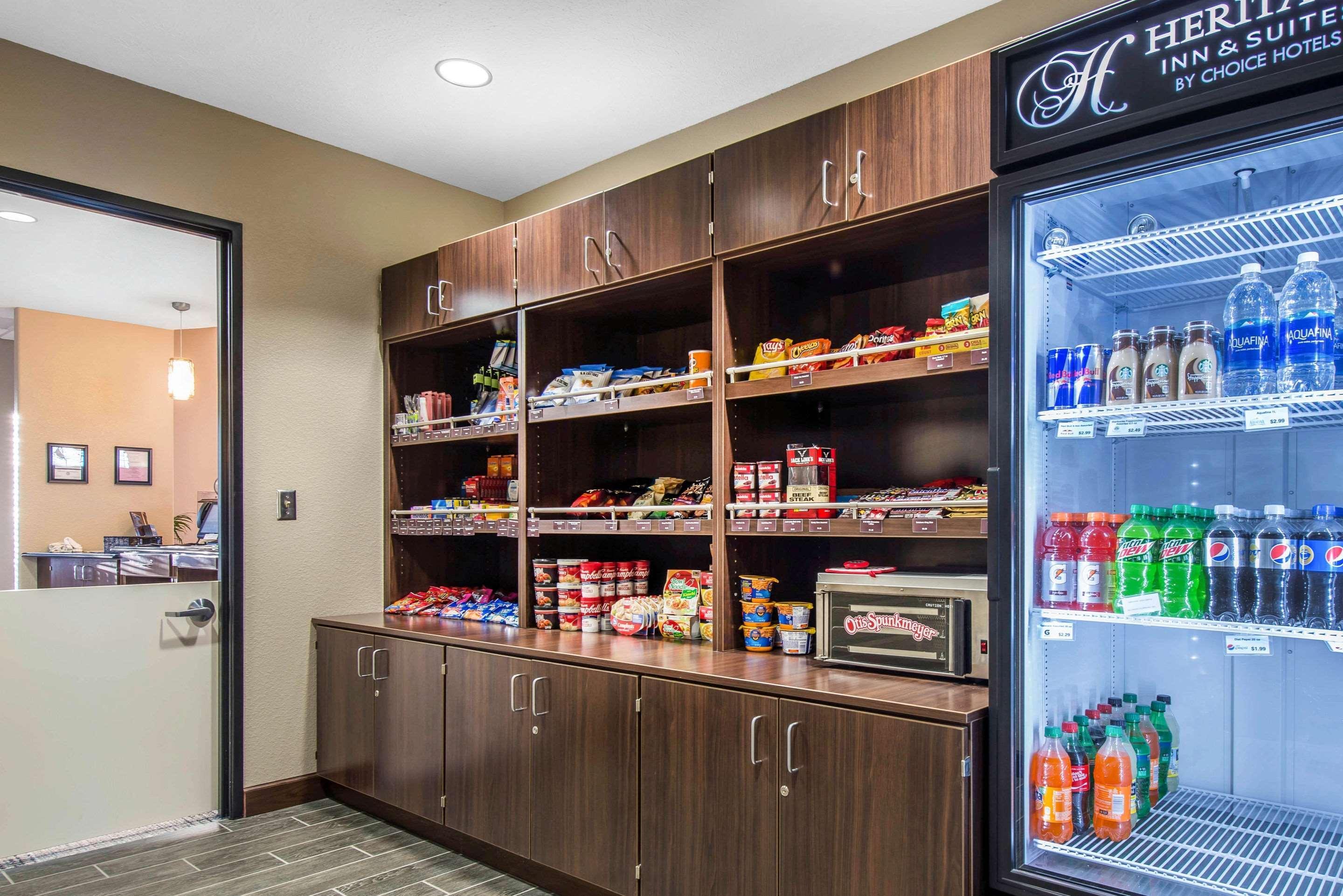 גארדן סיטי The Heritage Inn & Suites, Ascend Hotel Collection מראה חיצוני תמונה