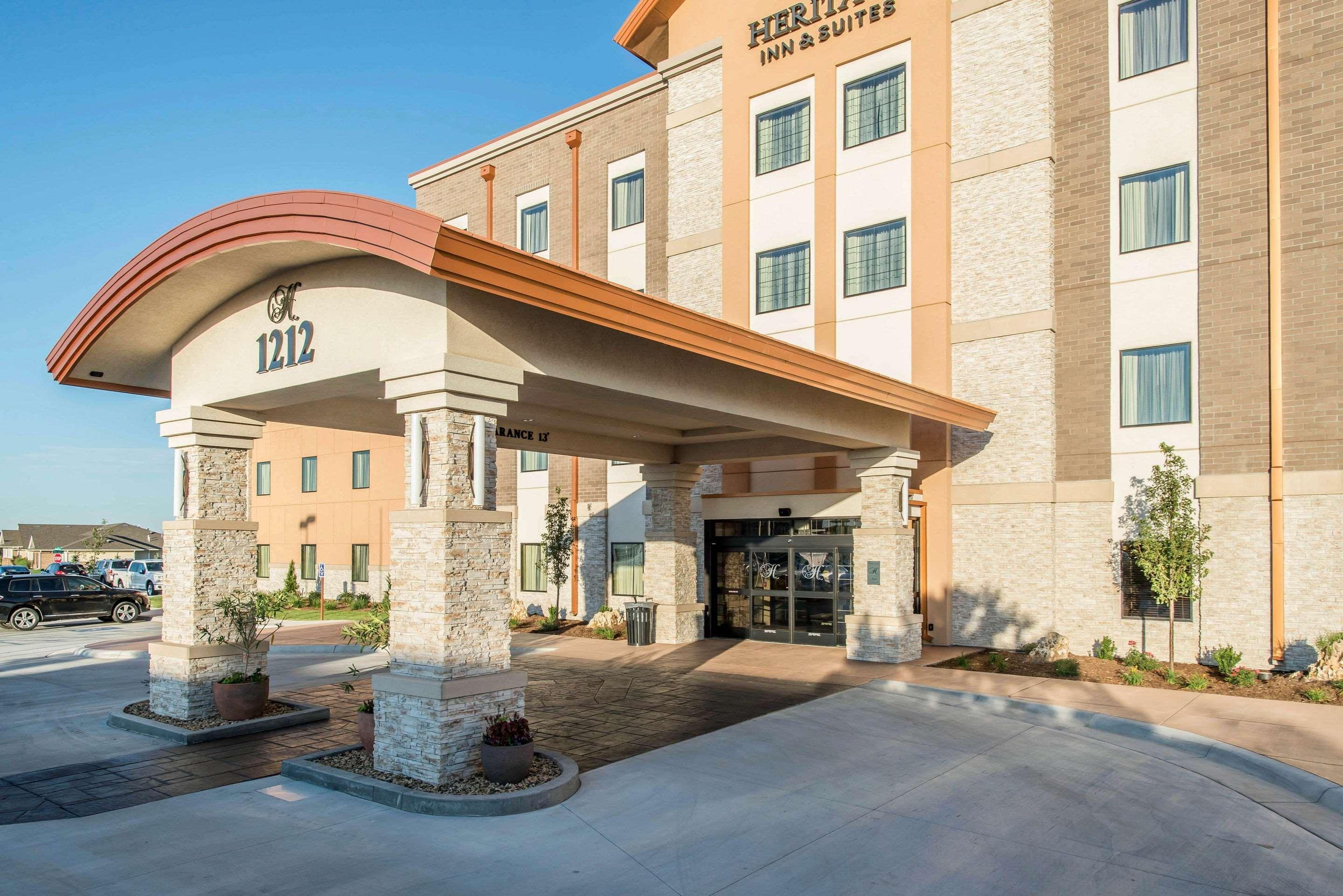 גארדן סיטי The Heritage Inn & Suites, Ascend Hotel Collection מראה חיצוני תמונה