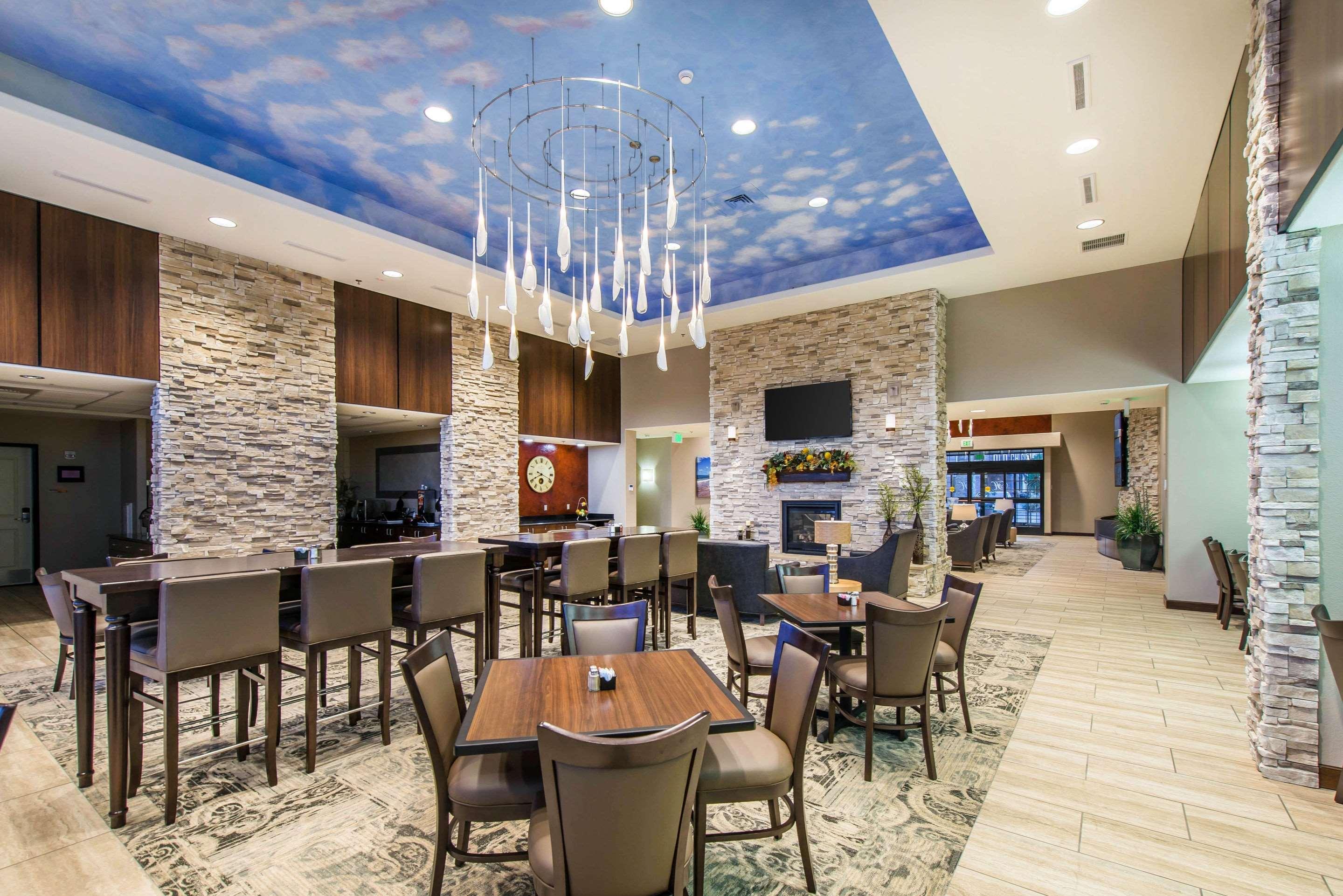 גארדן סיטי The Heritage Inn & Suites, Ascend Hotel Collection מראה חיצוני תמונה
