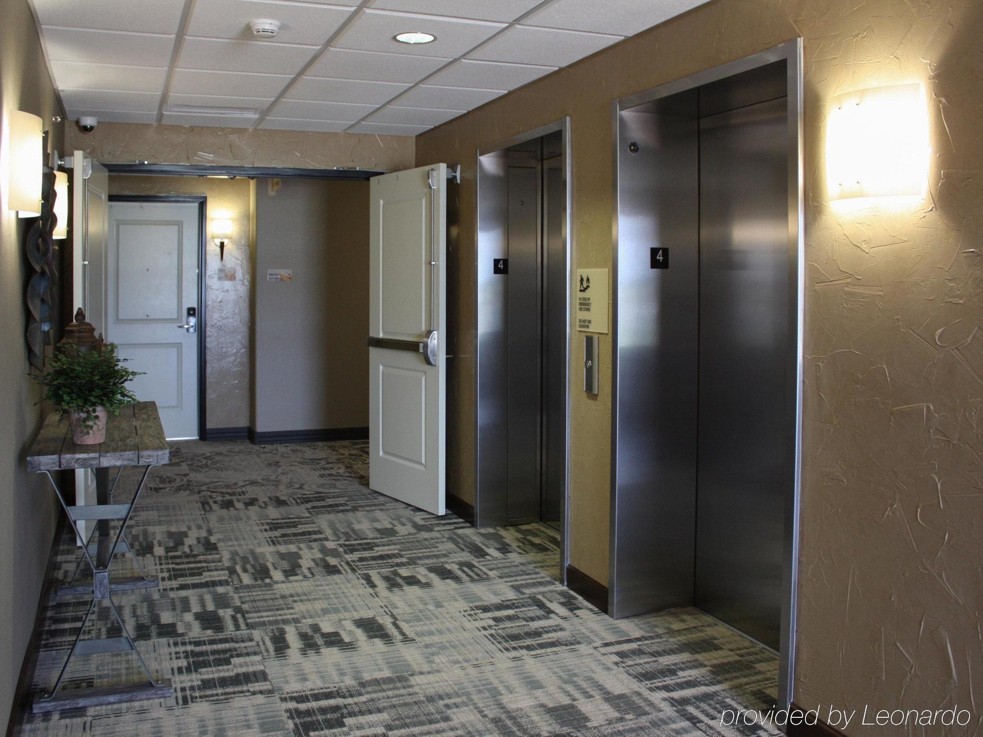 גארדן סיטי The Heritage Inn & Suites, Ascend Hotel Collection מראה חיצוני תמונה