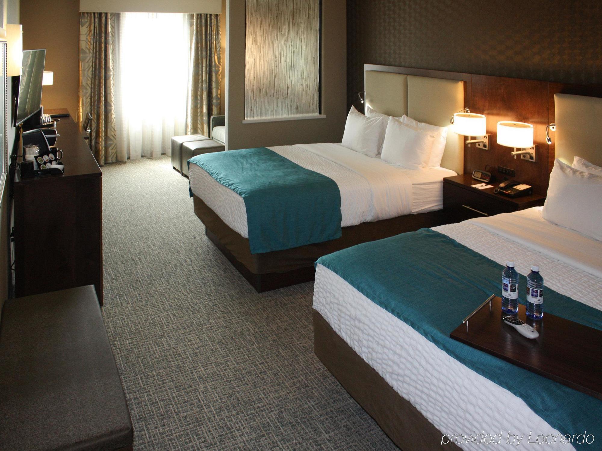 גארדן סיטי The Heritage Inn & Suites, Ascend Hotel Collection מראה חיצוני תמונה