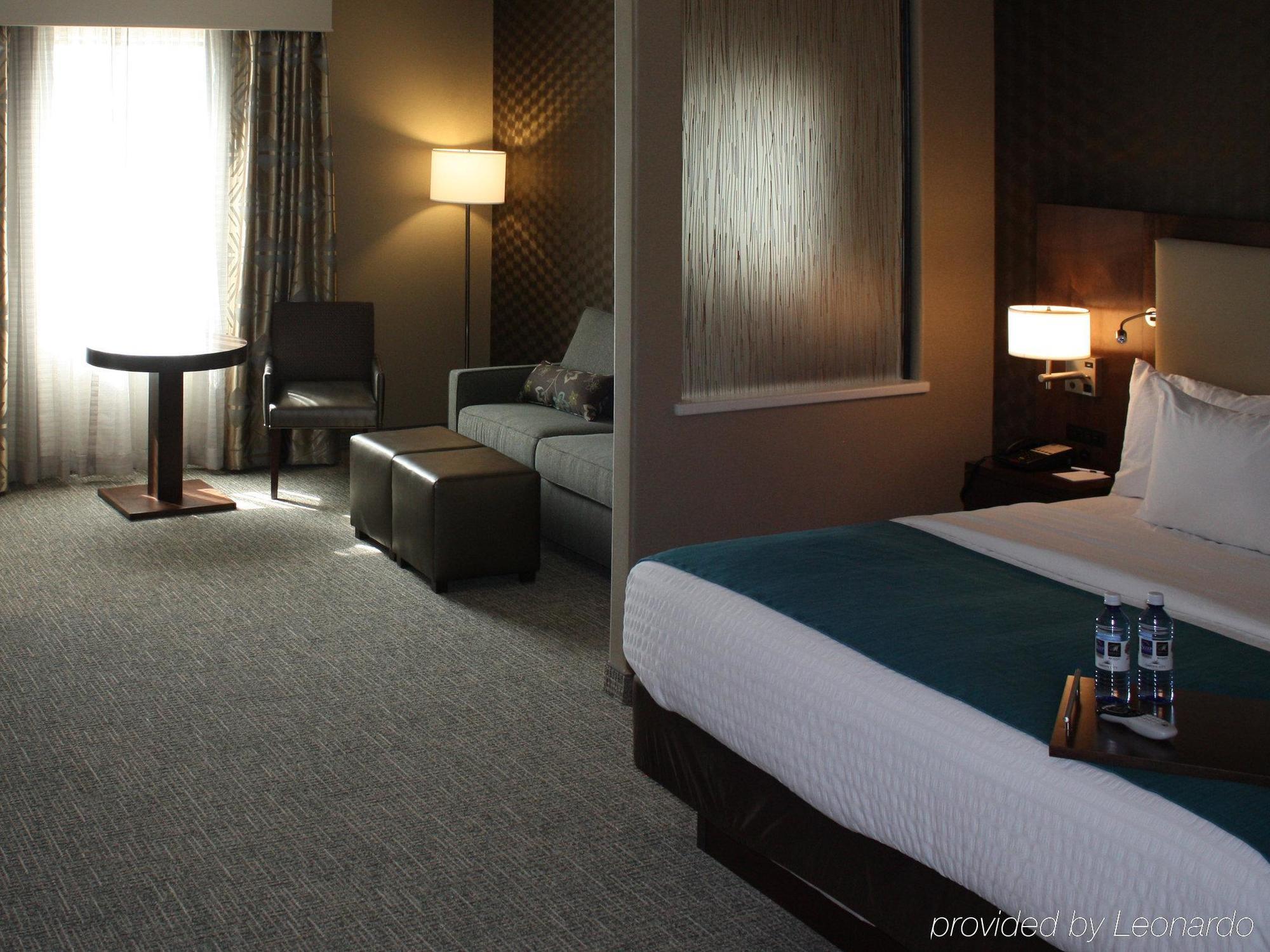 גארדן סיטי The Heritage Inn & Suites, Ascend Hotel Collection מראה חיצוני תמונה